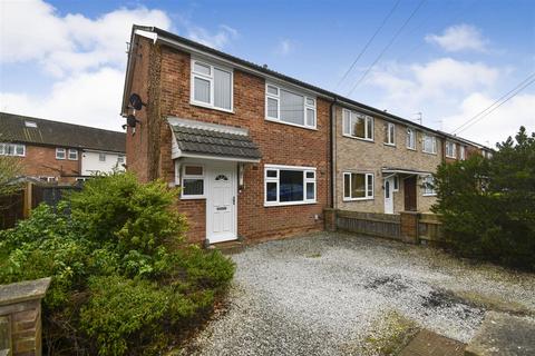 2 bedroom end of terrace house for sale, Forty Steps, Anlaby