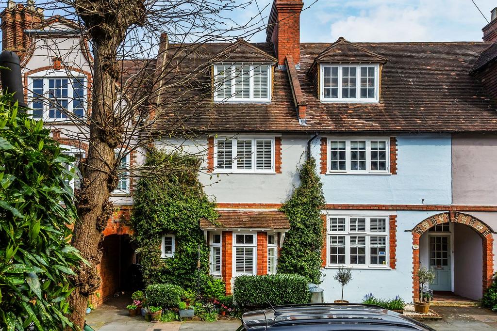 Lime Tree Walk, Sevenoaks, TN13 3 bed terraced house for sale £650,000