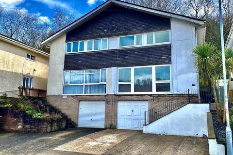 4 bedroom semi-detached house for sale - East Grove Road, Newport NP19