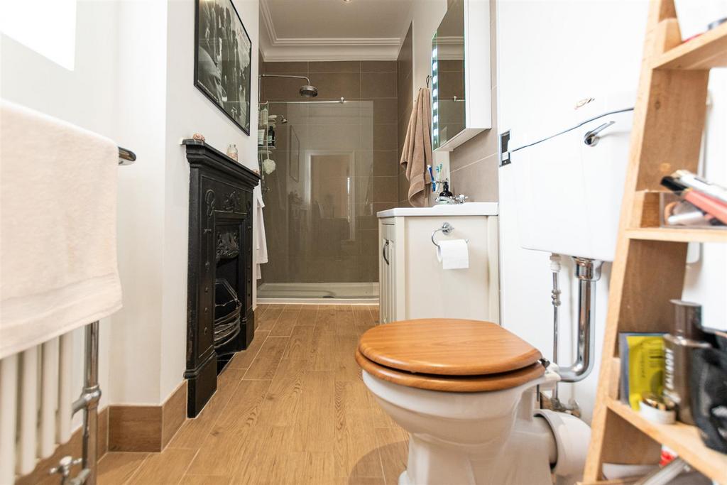 Ensuite Shower Room