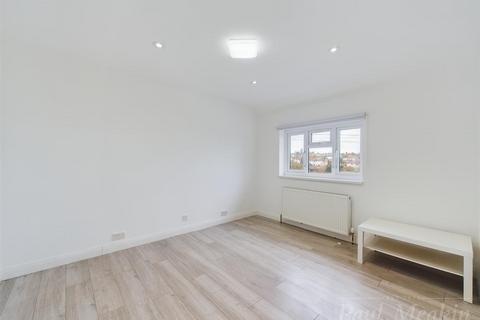 53 Godric Crescent, New Addington, Croydon, CR0 0HR