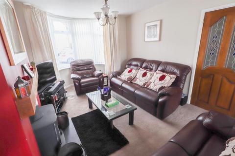 3 bedroom end of terrace house for sale, Rutherglen Avenue, Coventry CV3