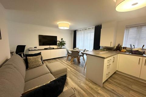 2 bedroom flat for sale, Tilgate Road, Hampton Water, Peterborough