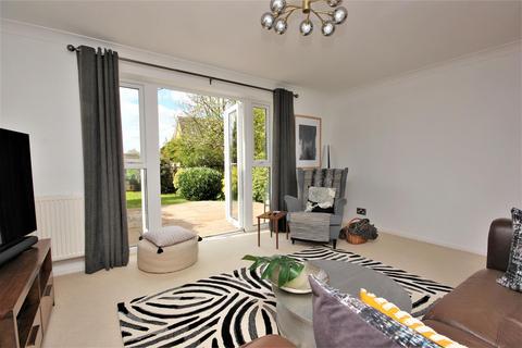 4 bedroom detached house for sale - Fitzwilliam Leys, Higham Ferrers NN10