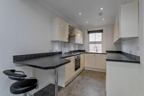 2 bedroom flat for sale, Culver Road, St. Albans