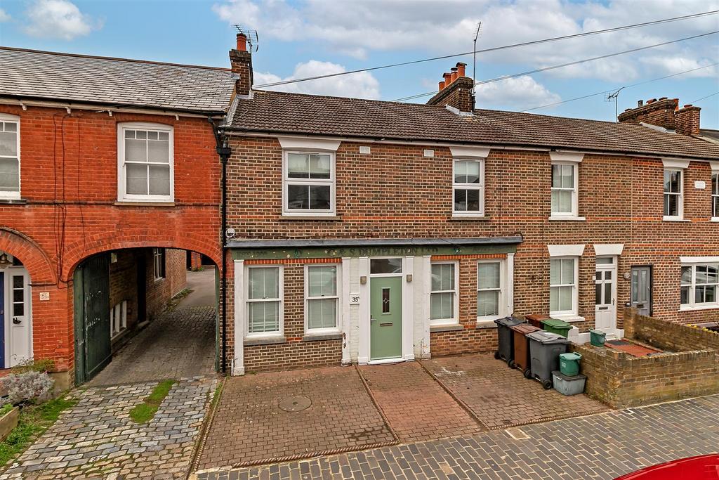 Culver Road, St. Albans 2 bed flat for sale £425,000