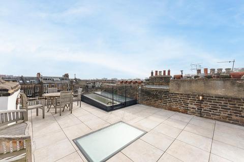 3 bedroom apartment for sale, Regent's Park Road, Primrose Hill NW1