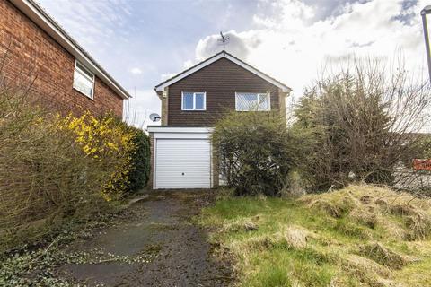 3 bedroom detached house for sale, Pickton Close, Walton, Chesterfield