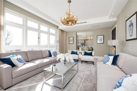 3 bedroom apartment to rent, Lyndhurst Road, Hampstead NW3