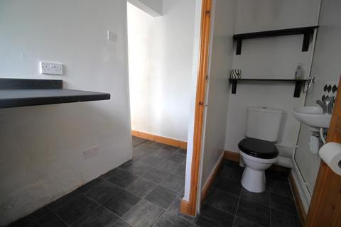 3 bedroom end of terrace house to rent, Palatine Road, Manchester, M22 4JS