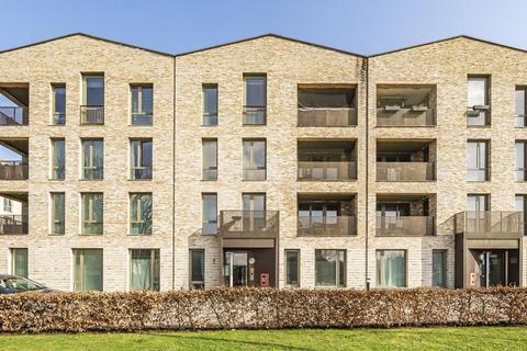 2 bedroom flat for sale, Colliford Court, Edgware HA8