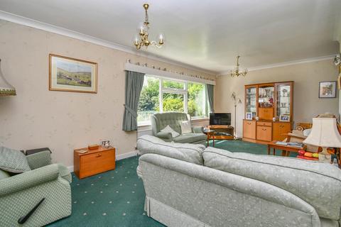 4 bedroom detached house for sale, Carr Close, Rawdon, Leeds