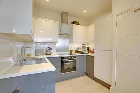 2 bedroom flat to rent - Eleanor Cross Road, Waltham Cross