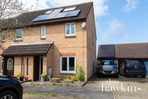 4 bedroom end of terrace house for sale, Earl Close, Middleleaze, Swindon