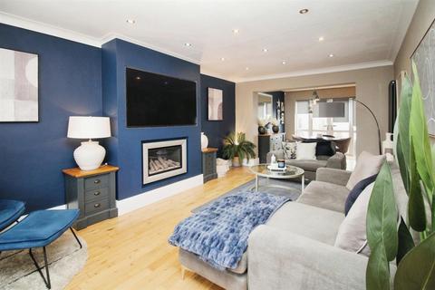 26 Plumpton Drive, Bradford, BD2 1PJ