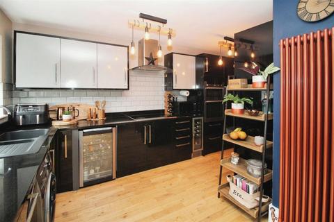 26 Plumpton Drive, Bradford, BD2 1PJ