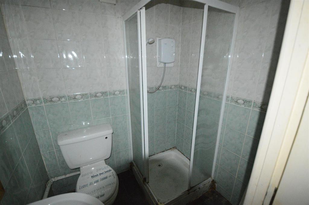 Shower.jpg