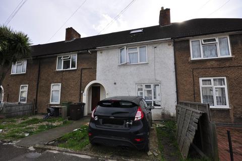 3 bedroom terraced house for sale - Sheppey Road, Dagenham