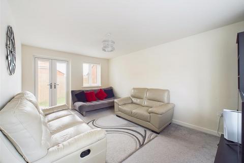 3 bedroom semi-detached house for sale, Gotheridge Drive, Nottingham NG4