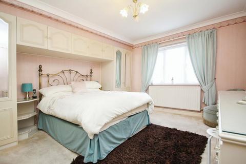 2 bedroom apartment for sale, 68 West Cliff Road, WEST CLIFF, BH4