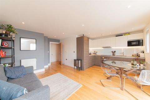 1 bedroom flat for sale - Silverworks Close, Colindale, London