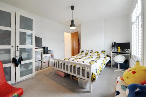 4 Formby Terrace, Halling, Rochester, ME2 1AP