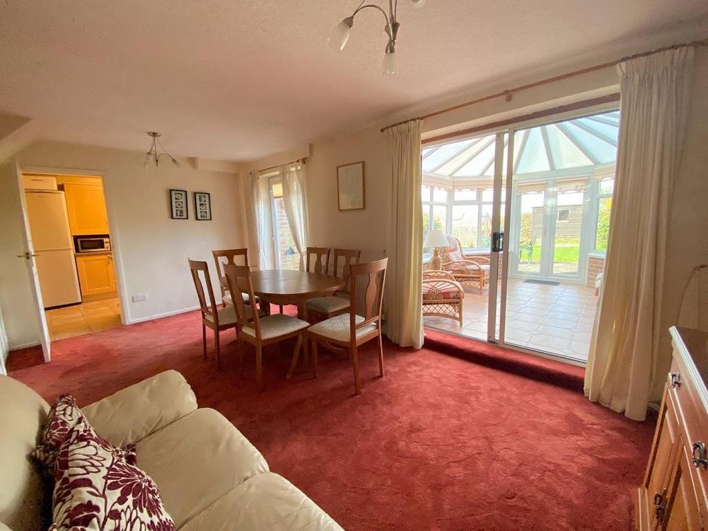 Living dining room