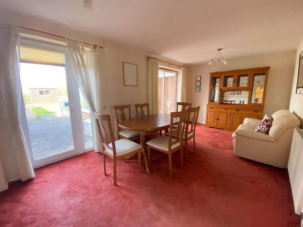 Living dining room