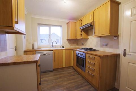 3 bedroom semi-detached house for sale, Moorlands Road, Greetland