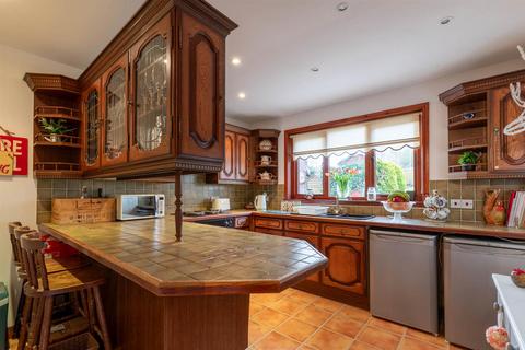 10 Burghmuir Road, Perth, PH1 1LS