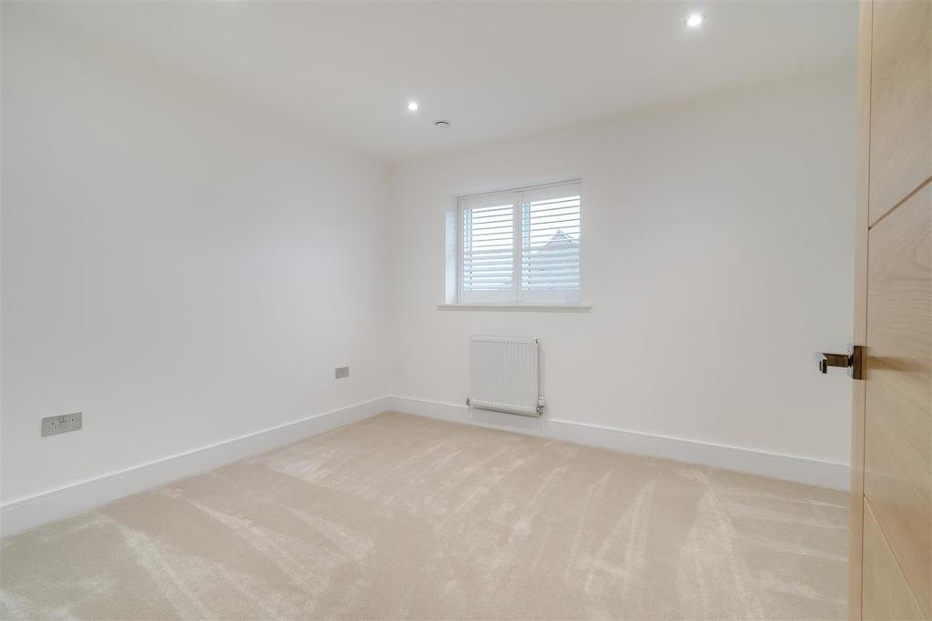 8584620-interior33.jpg