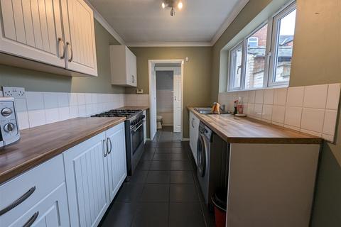 2 bedroom terraced house for sale, Vine Street, Darlington