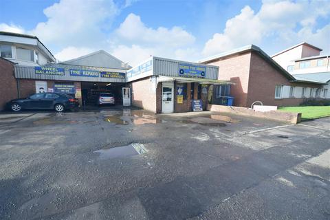Property for sale, Dalmuir Tyre Services, 197 Dumbarton Road, Clydebank G81