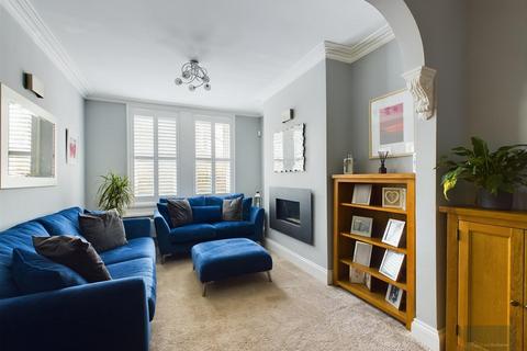 4 bedroom end of terrace house for sale, Entry Hill, Bath BA2