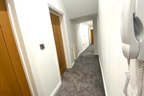 2 bedroom apartment to rent - Royal Parade, Harrogate, HG1 2SZ