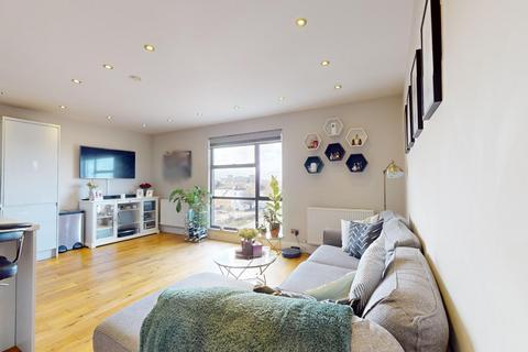 Flat 27, Stephenson House The Grove, Gravesend, DA12 1BF
