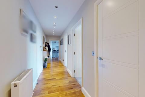 Flat 27, Stephenson House The Grove, Gravesend, DA12 1BF