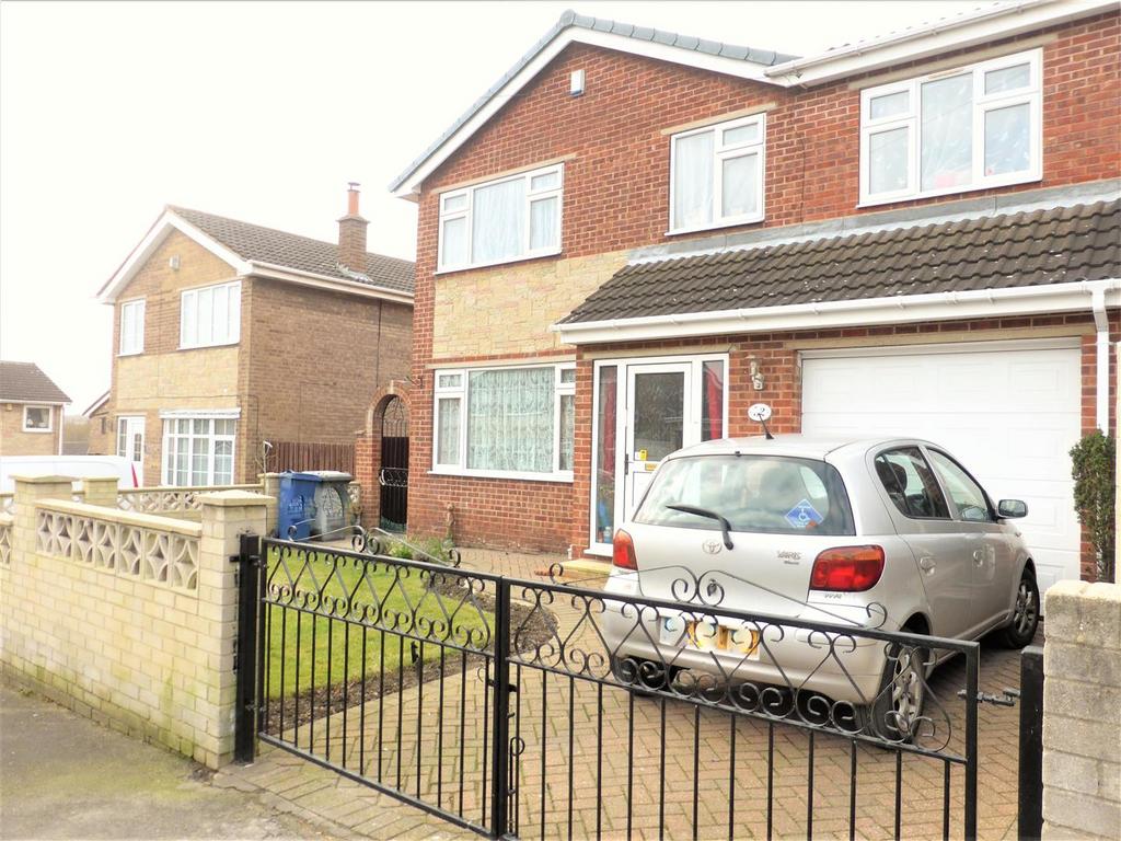 Calder Road, Bolton Upon Dearne, S63 8JH 4 bed detached house for sale