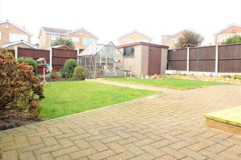 32 Calder Road, Bolton Upon Dearne, Rotherham, S63 8JH