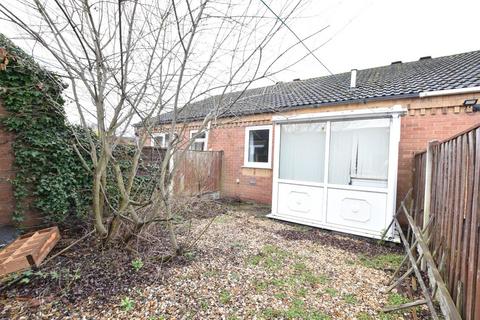 1 bedroom semi-detached bungalow for sale, Bolsover Road, Scunthorpe