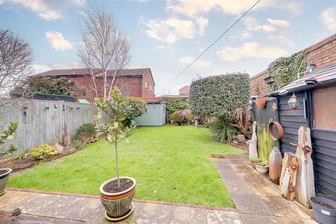 2 Brookdean Road, Worthing, BN11 2PB