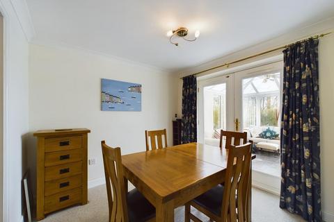 10 Stuart Close, Bridlington, YO15 3TD