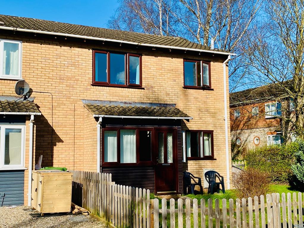 Chepstow Walk, Bobblestock, Hereford, HR4 1 bed end of terrace house