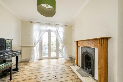 48 Cambridge Road, Twickenham, TW1 2HL
