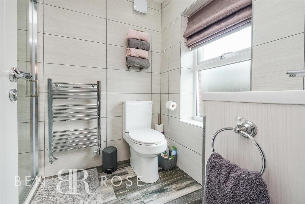 Ensuite