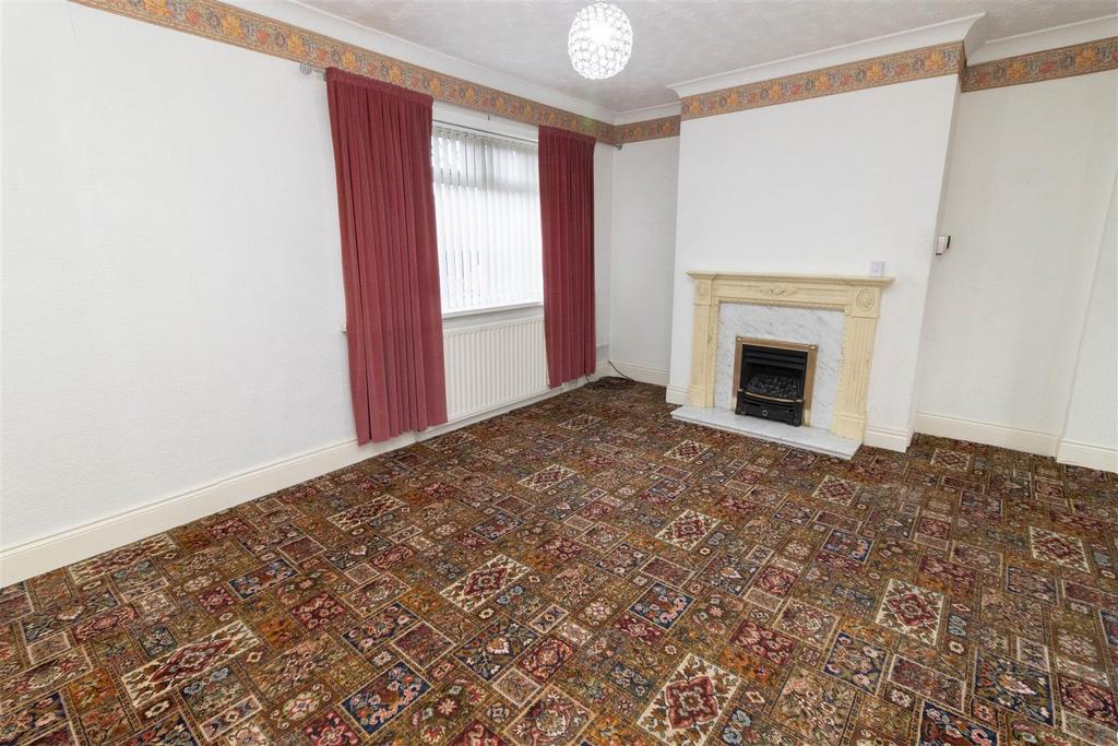 Elderwood Gardens, Gateshead NE11 4 bed house for sale £195,000