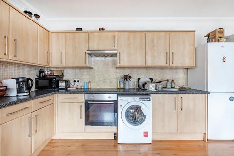 4 bedroom apartment to rent, Church Road, Hove