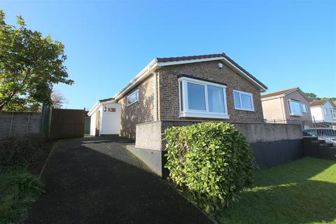 3 bedroom detached bungalow for sale, Lynher Drive, Saltash