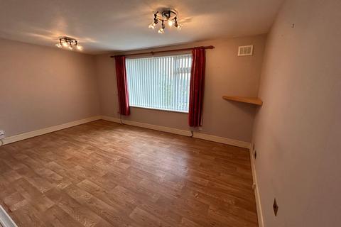 1 bedroom flat for sale, Primrose Way, Needham Market, Ipswich, IP6