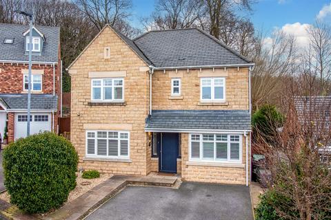 4 bedroom detached house for sale, Woodlands Court, Barnsley S75